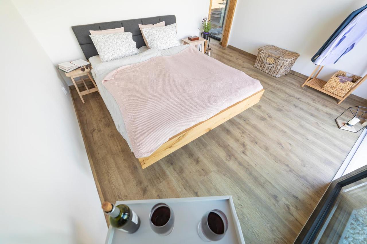 Babyky Apartmany Jindřichův Hradec Buitenkant foto