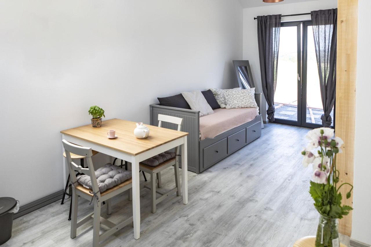 Babyky Apartmany Jindřichův Hradec Buitenkant foto