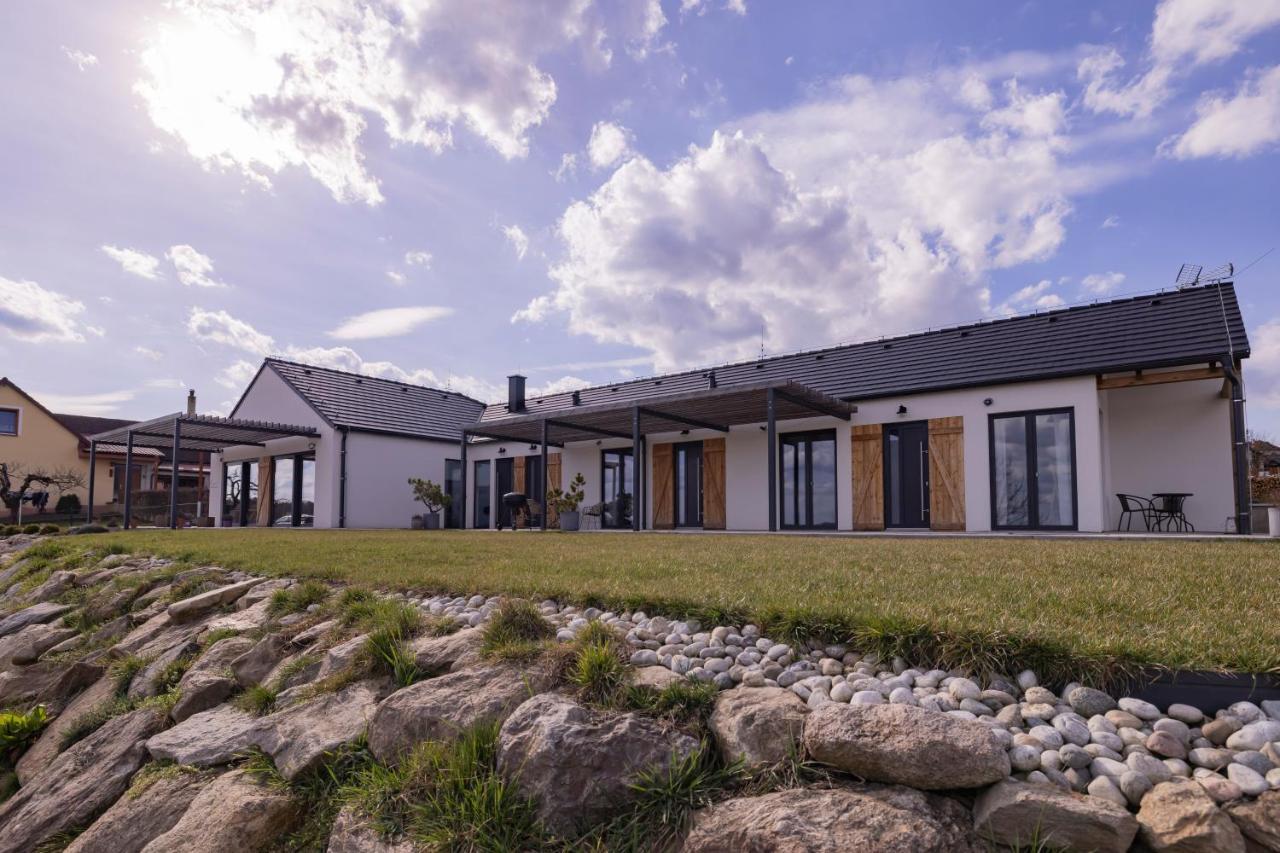Babyky Apartmany Jindřichův Hradec Buitenkant foto